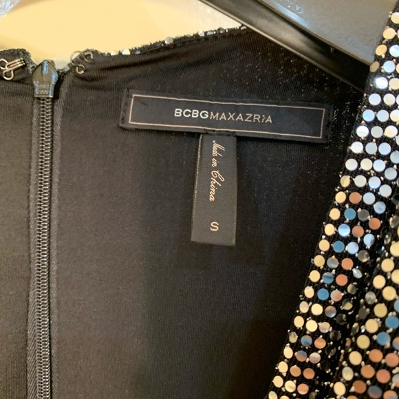 BCBG MAXAZRIA Shiny dress - Picture 2 of 5